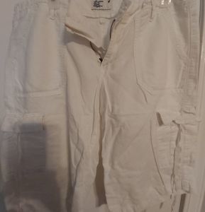American Eagle Outfitters White Shorts